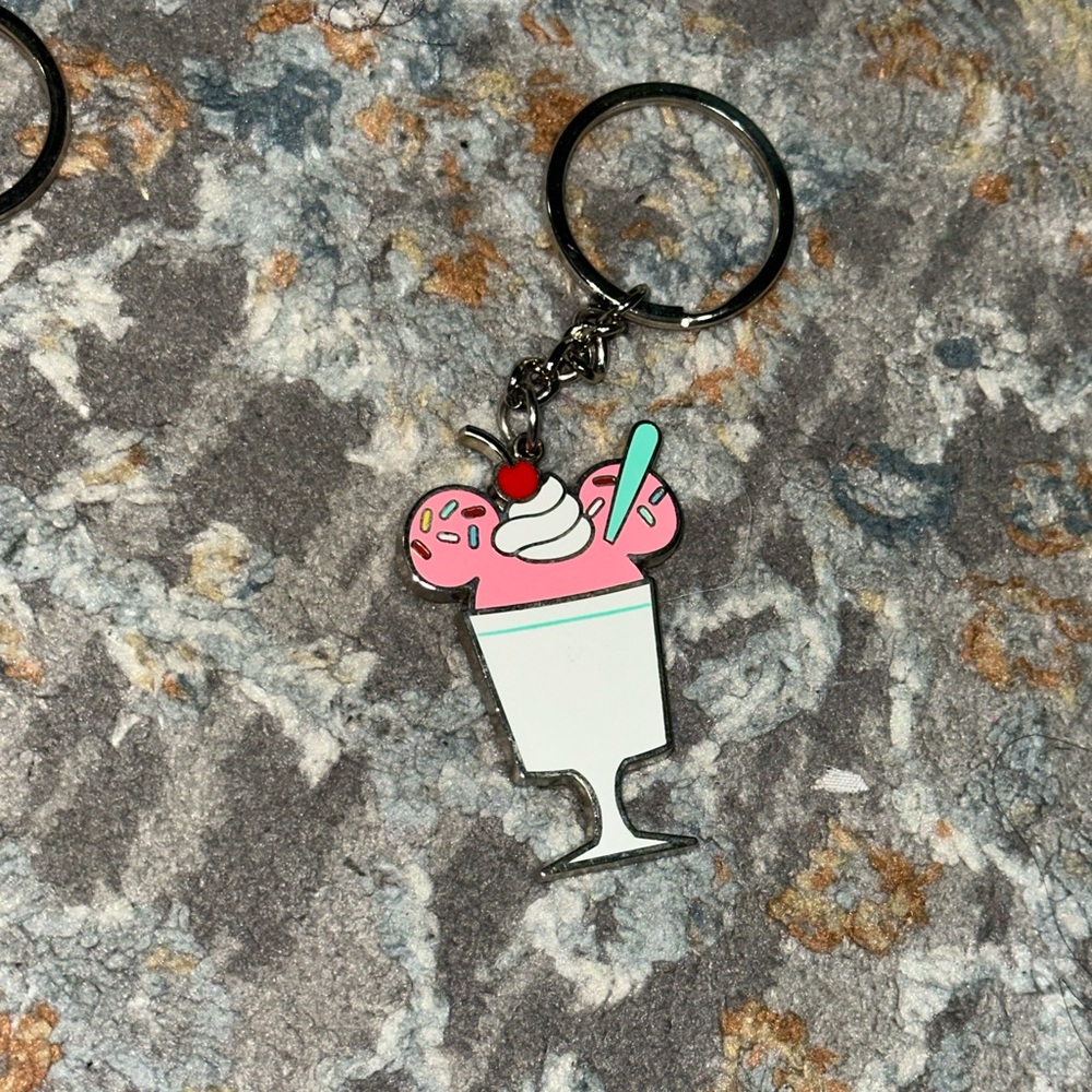 Disney Pink and White Key & Card Holder